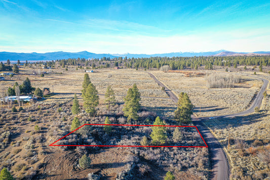 Prime Location: 0.59 acres in Klamath County, Oregon