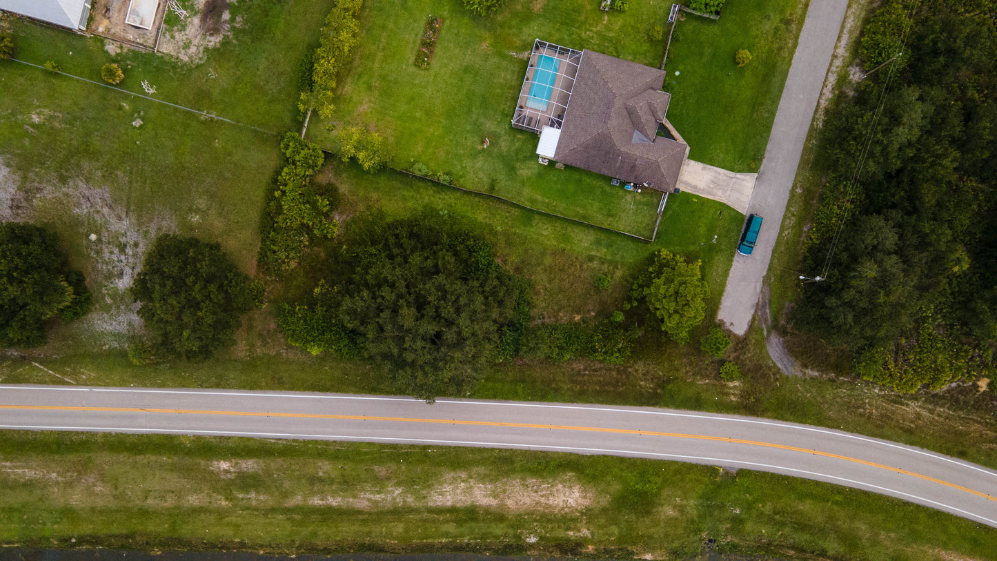 Amazing 0.398 Acre Corner Lot Available for Sale in Lehigh Acres, Florida!