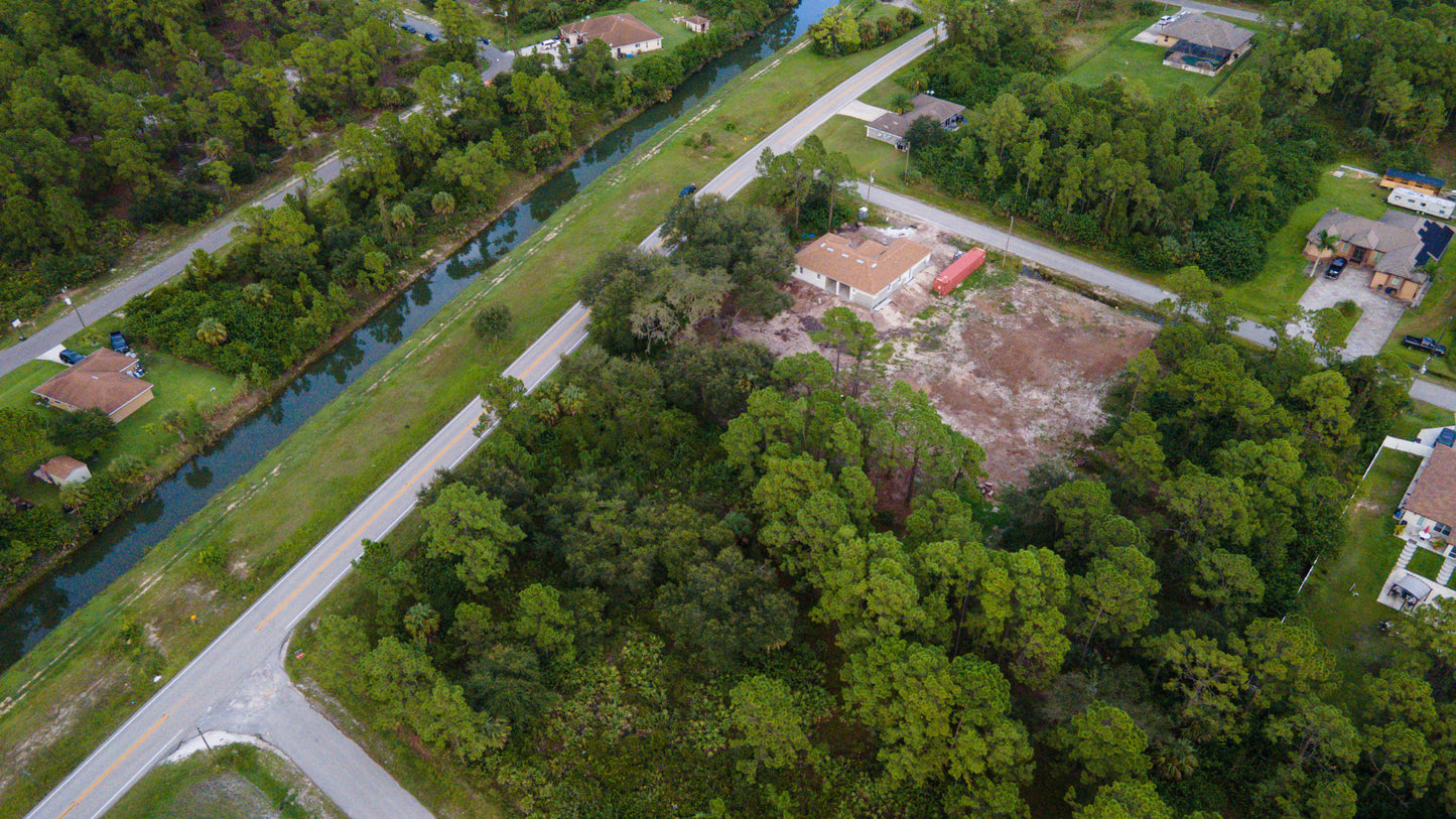 Beautiful 0.454 Acre Corner Lot For Sale in Lehigh Acres, FL!