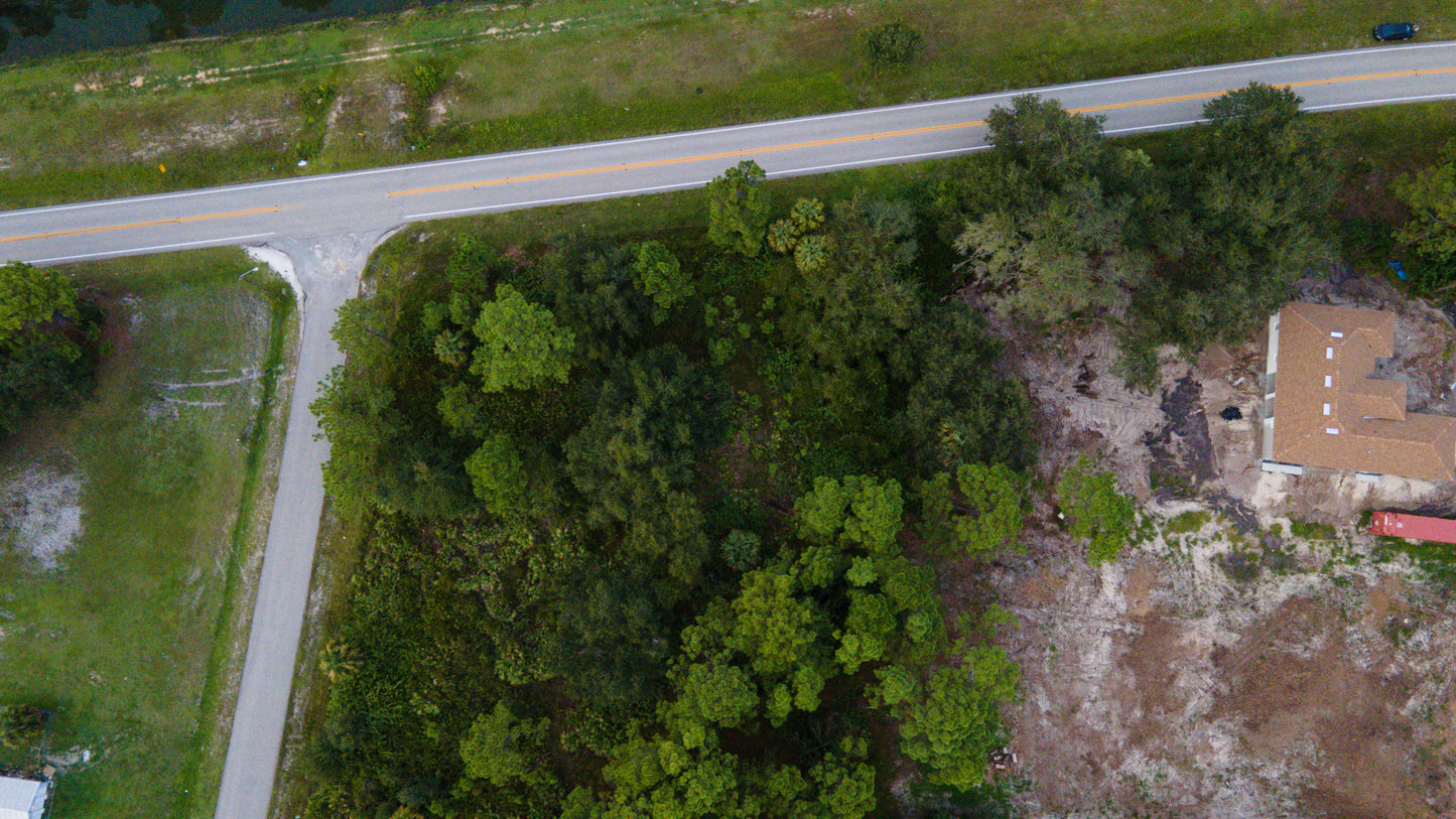 Beautiful 0.454 Acre Corner Lot For Sale in Lehigh Acres, FL!